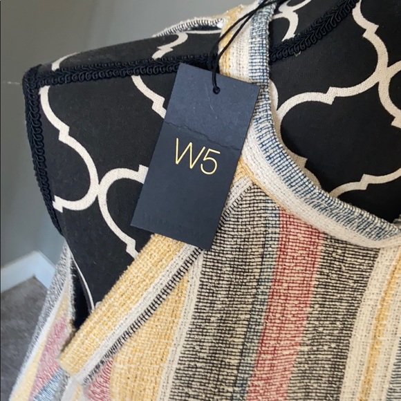 W5 Sleeveless Striped Top NWT - Picture 3 of 6